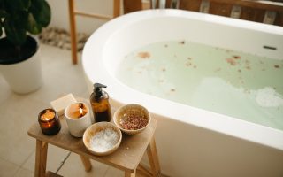 Wieczór tylko dla siebie. Jak urządzić domowe SPA?