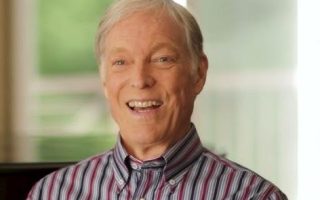 Richard Chamberlain – metryka [wiek, wzrost, żona i dzieci, pochodzenie, rodzina, życiorys]